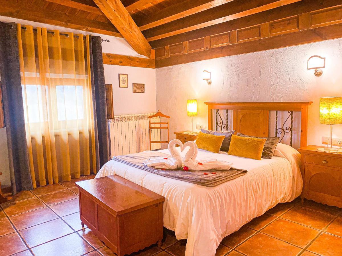 Posada Real De Carreteros Casarejos Extérieur photo